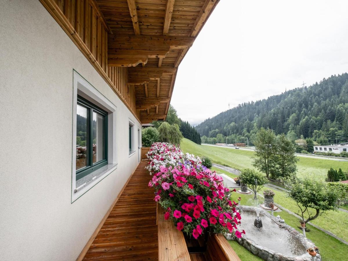 Haus Am Waldrand Apartment Hopfgarten im Brixental Exterior foto